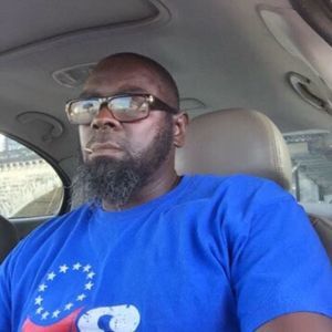 Meet your Posher, Clifford